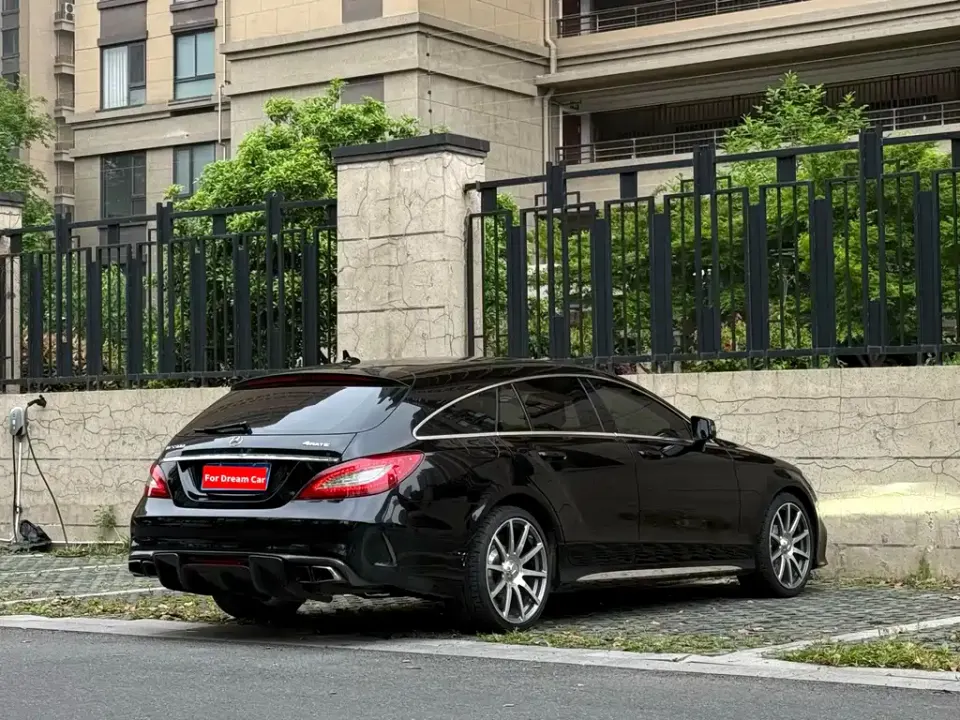 Mercedes-Benz CLS