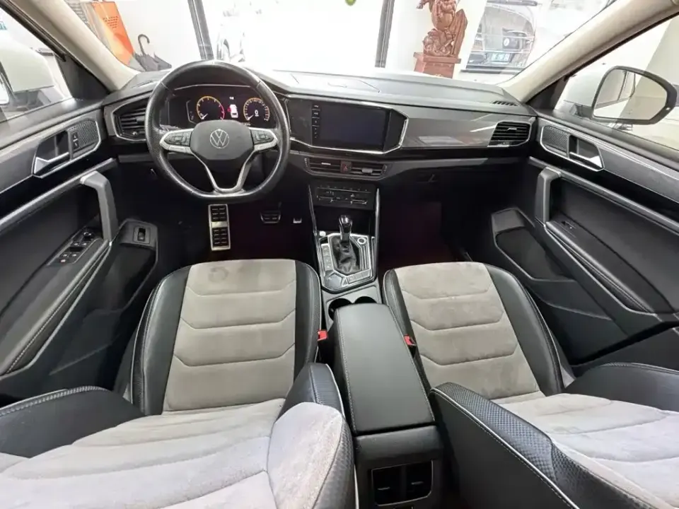Volkswagen X