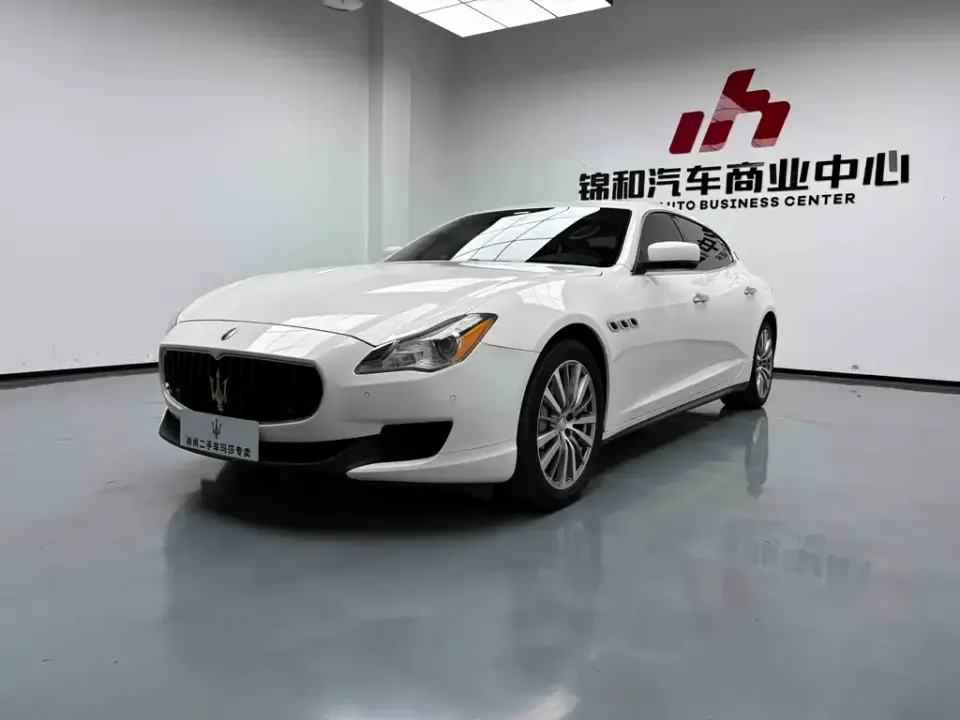 Maserati Quattroporte