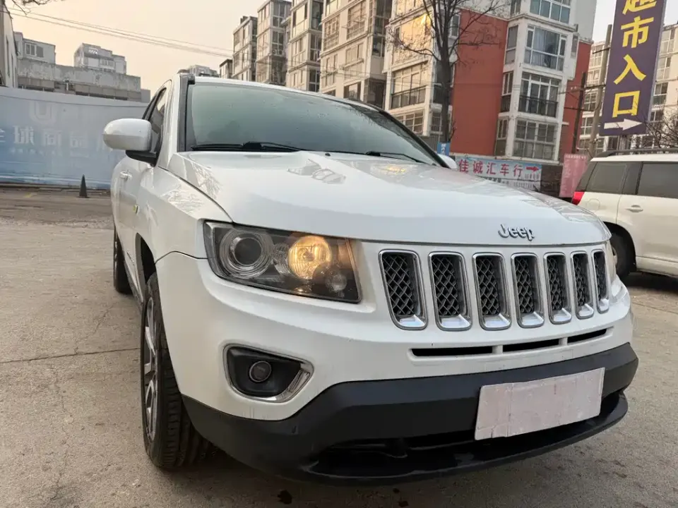Jeep Compass (Import)