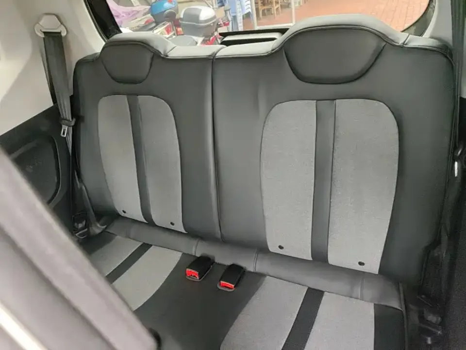 Wuling MINIEV