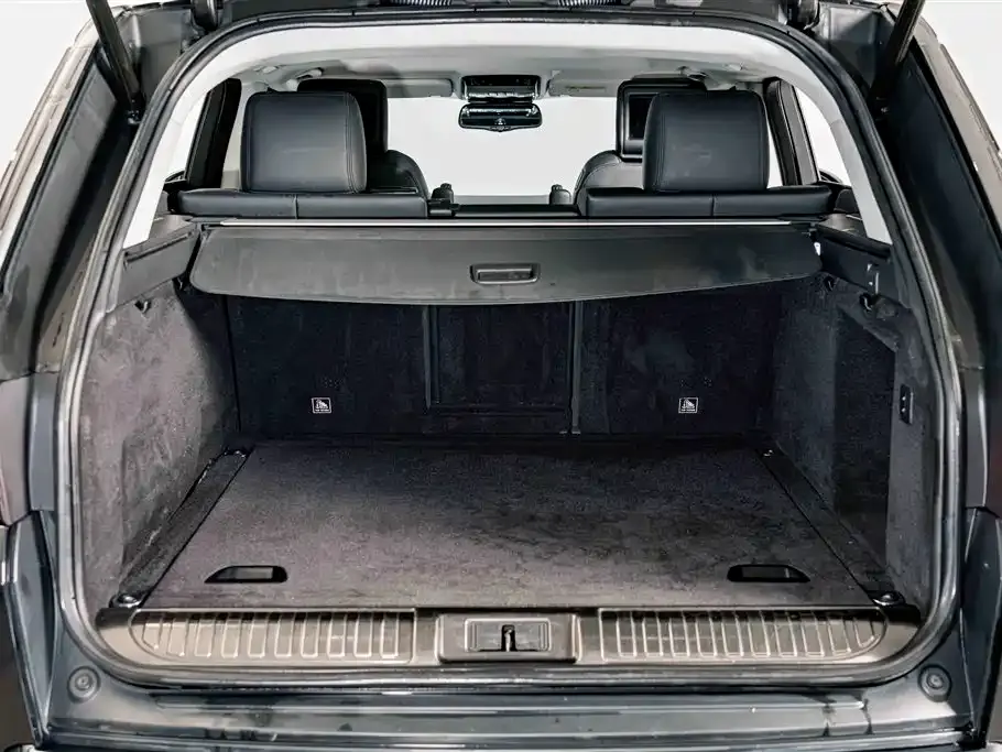 Land Rover Sport