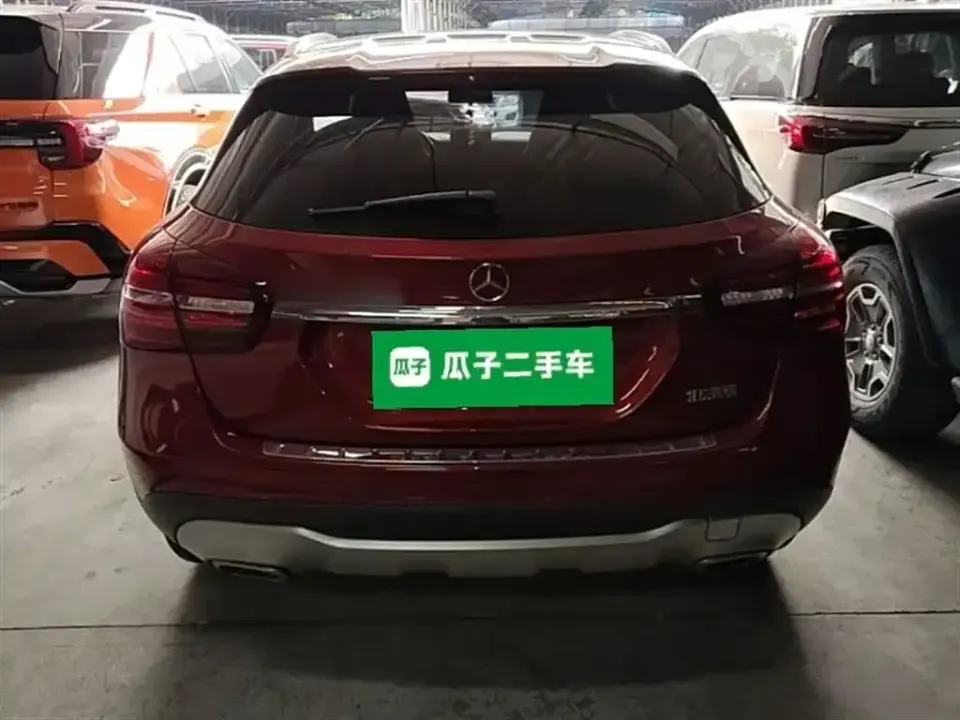 Mercedes-Benz GLA