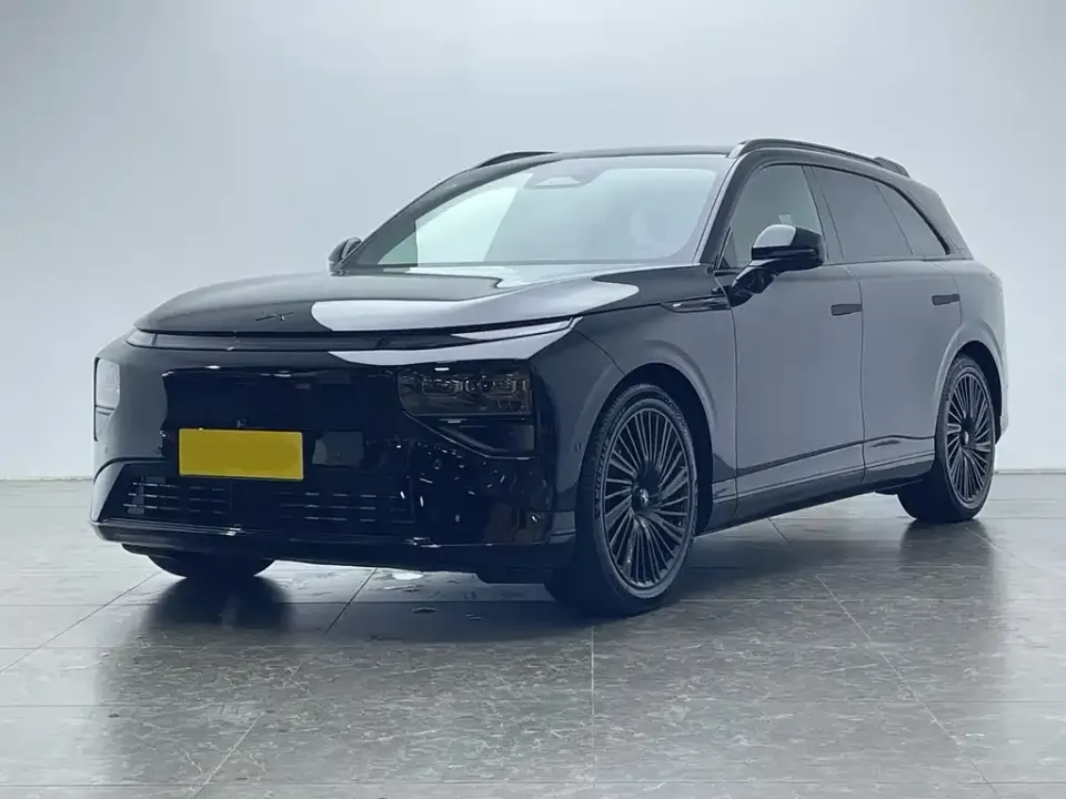 Xpeng G9
