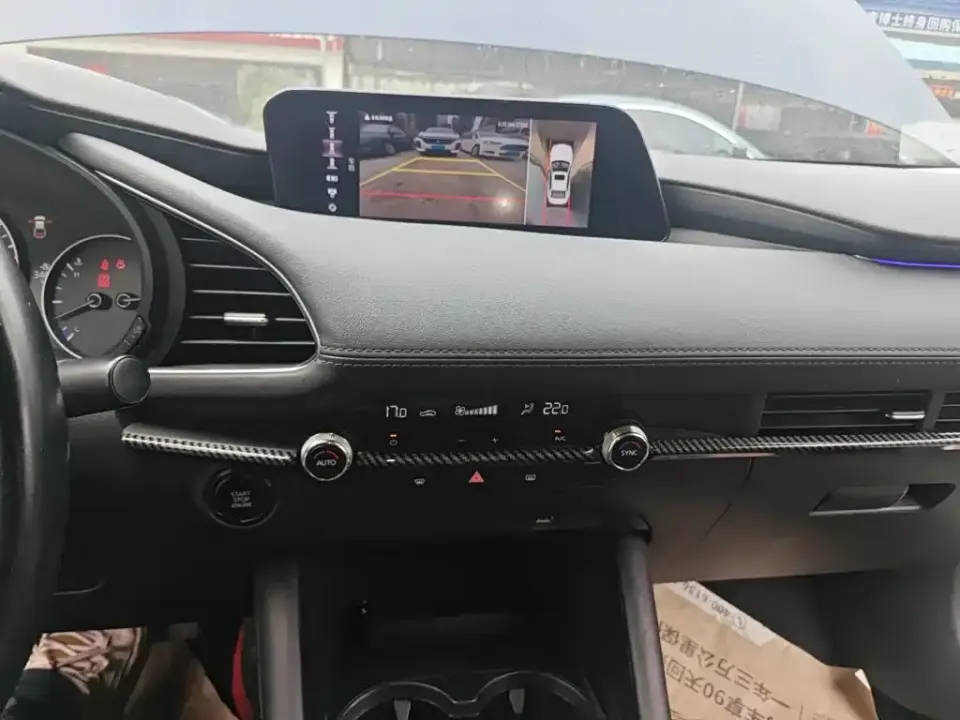 Mazda 3 Axela
