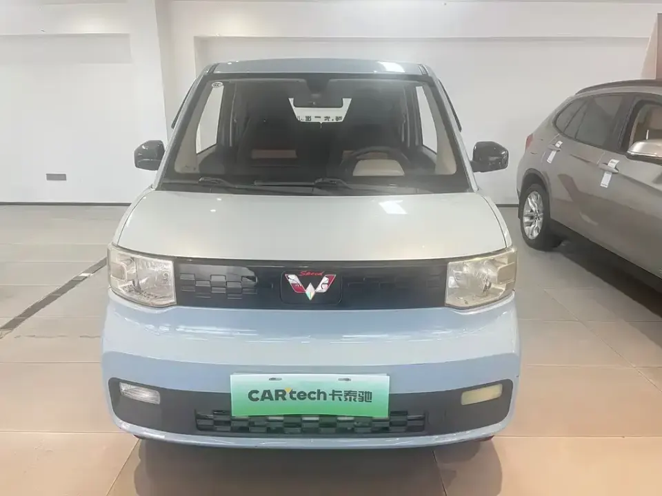Wuling MINIEV
