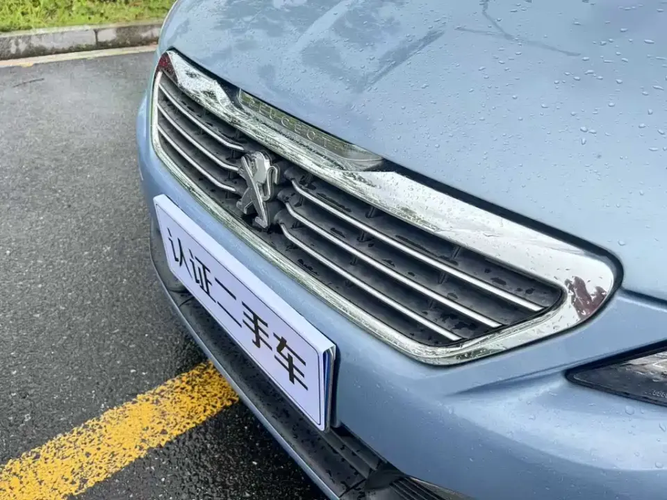 Peugeot 308S