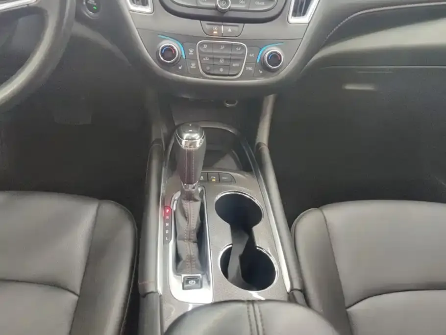 Chevrolet Malibu XL