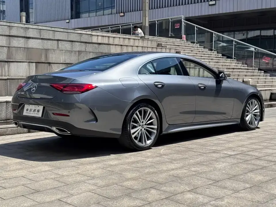 Mercedes-Benz CLS