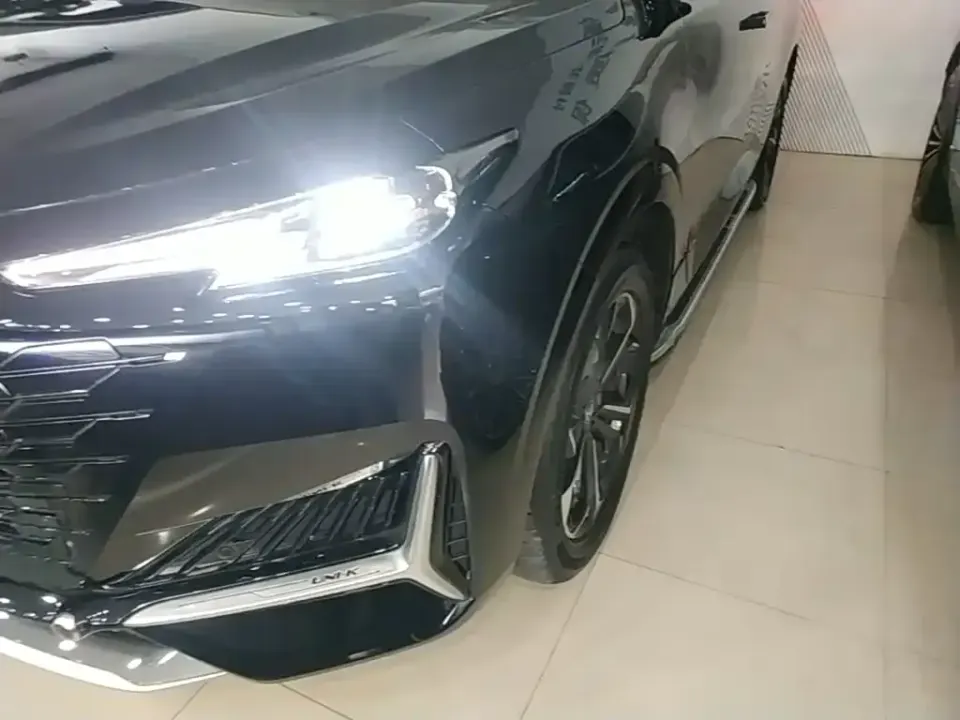 Changan UNI-K iDD