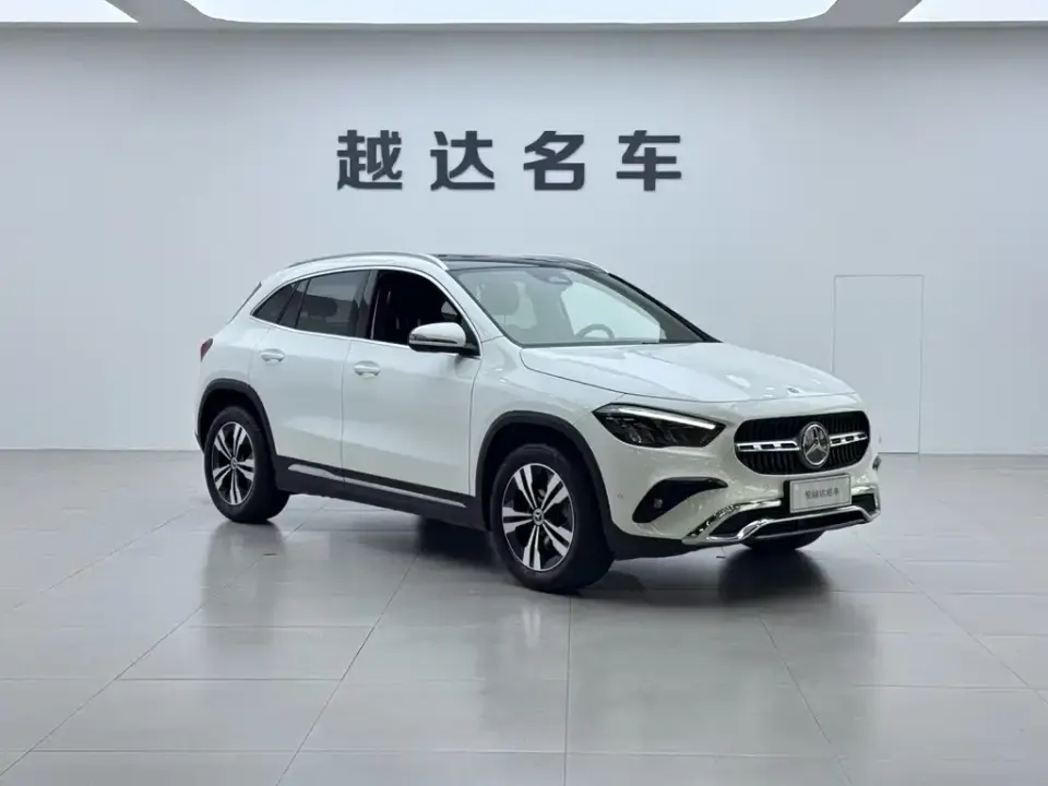 Mercedes-Benz GLA