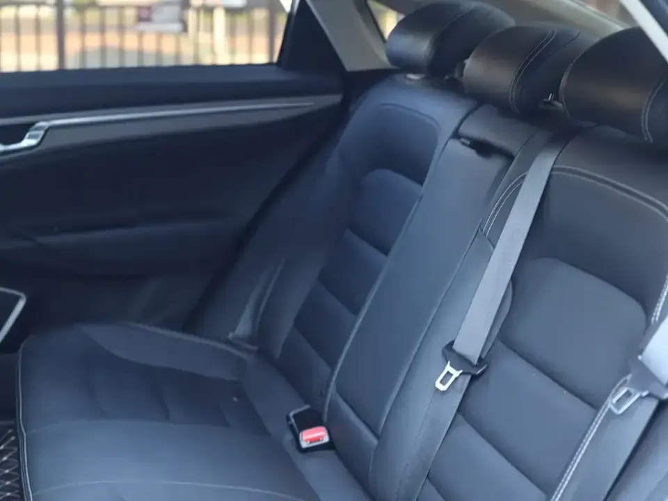 Geely Emgrand GL