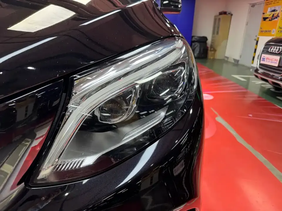 Mercedes-Benz GLE (Import)
