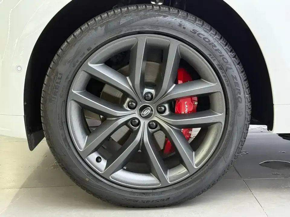 Land Rover Sport