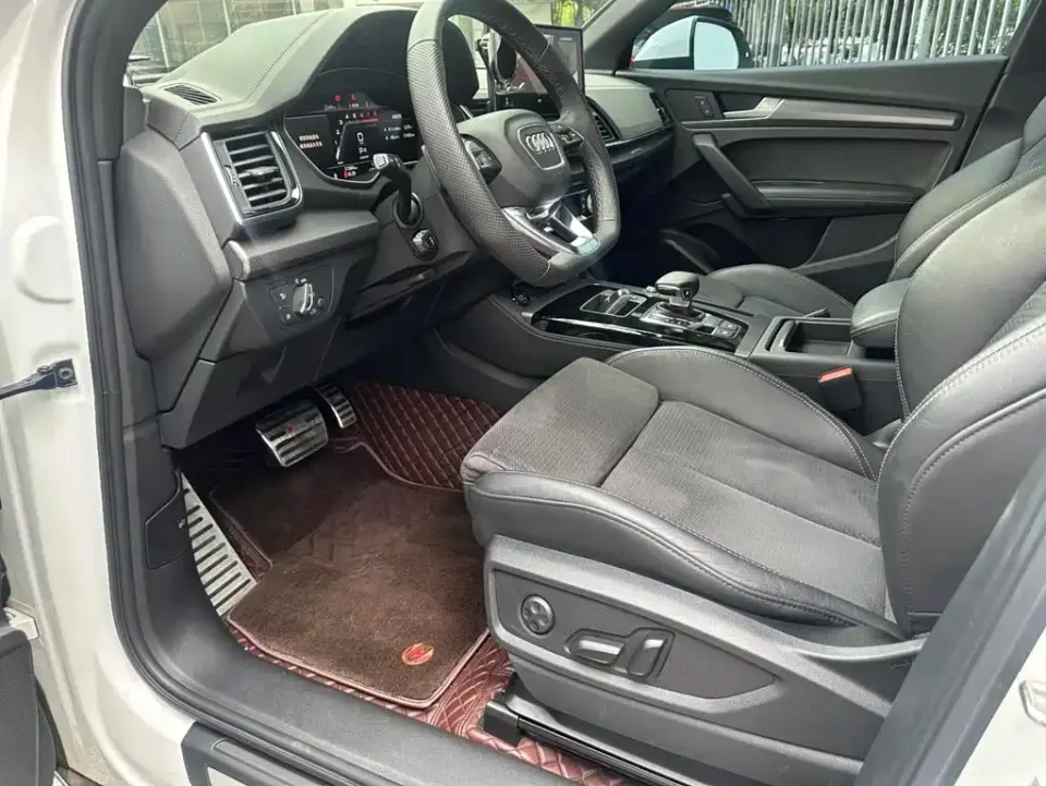 Audi Q5L Sportback
