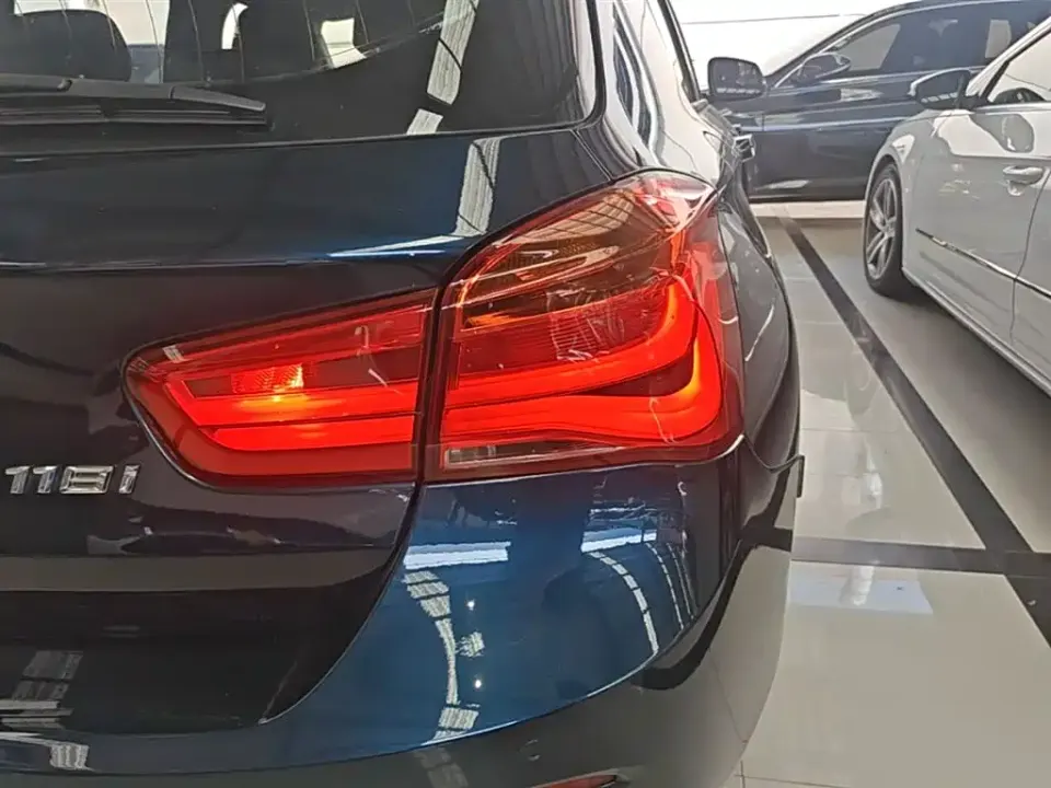 BMW 1 Series (Import)