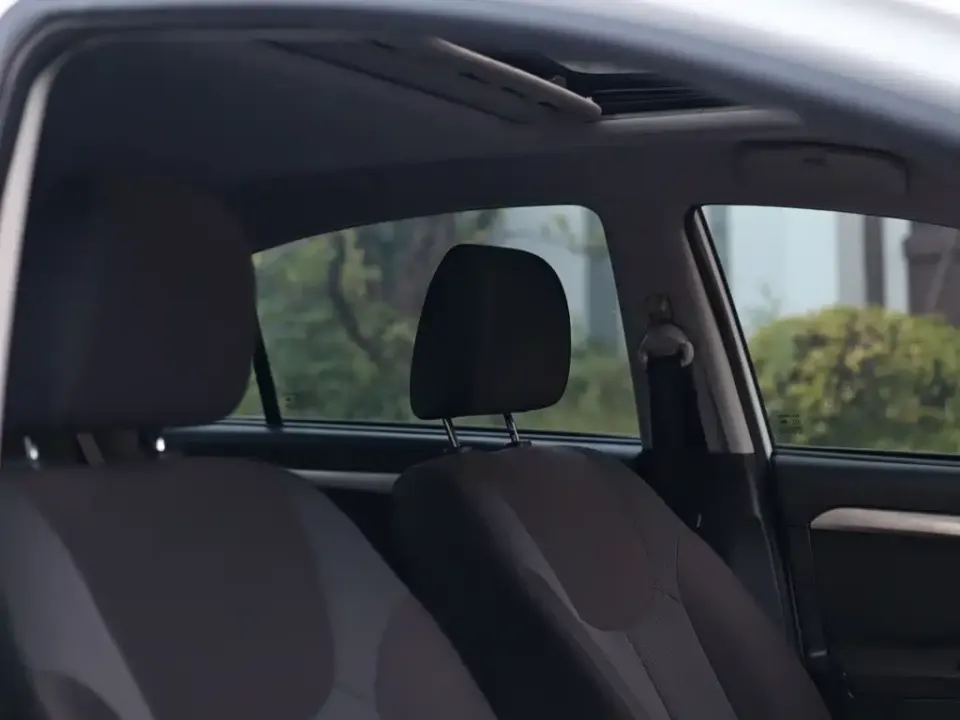 Roewe 350