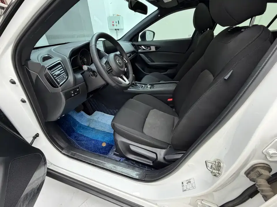 Mazda CX-4