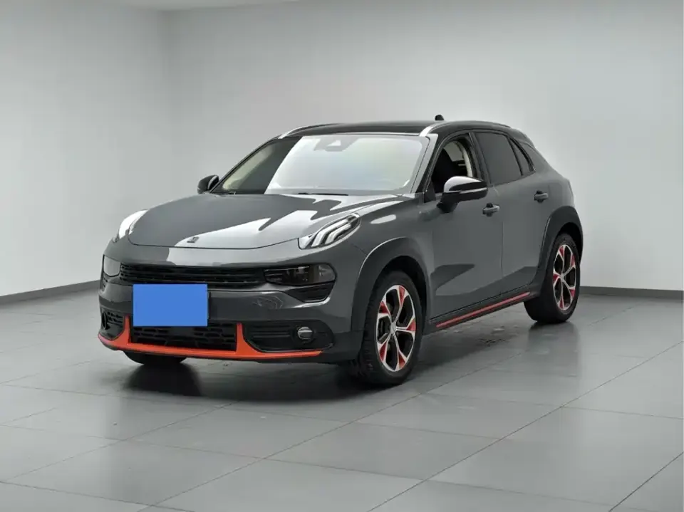 Lynk & Co 02