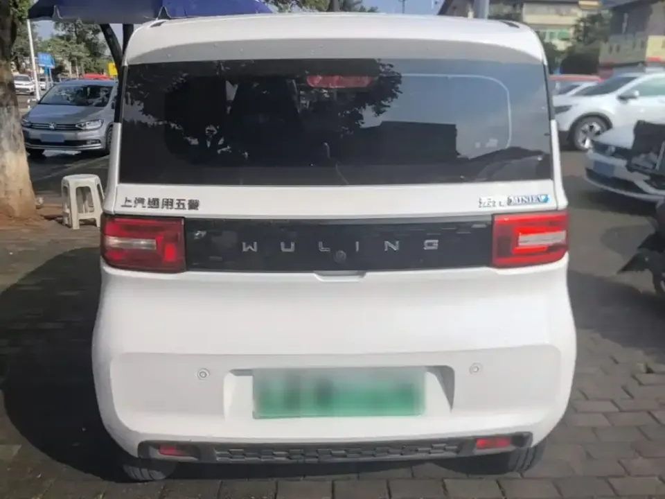 Wuling MINIEV