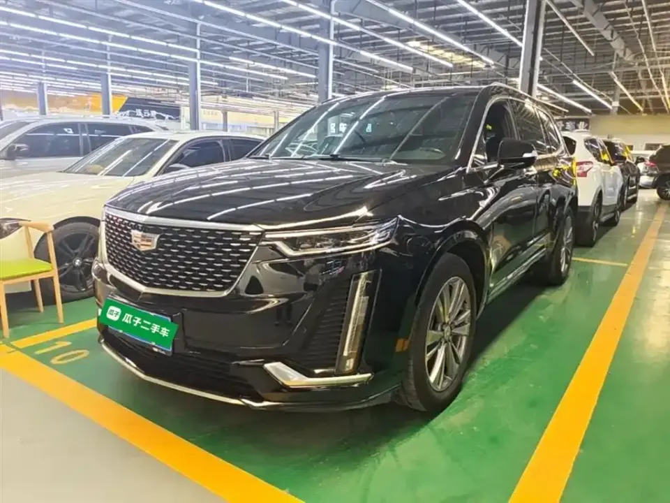 Cadillac XT6