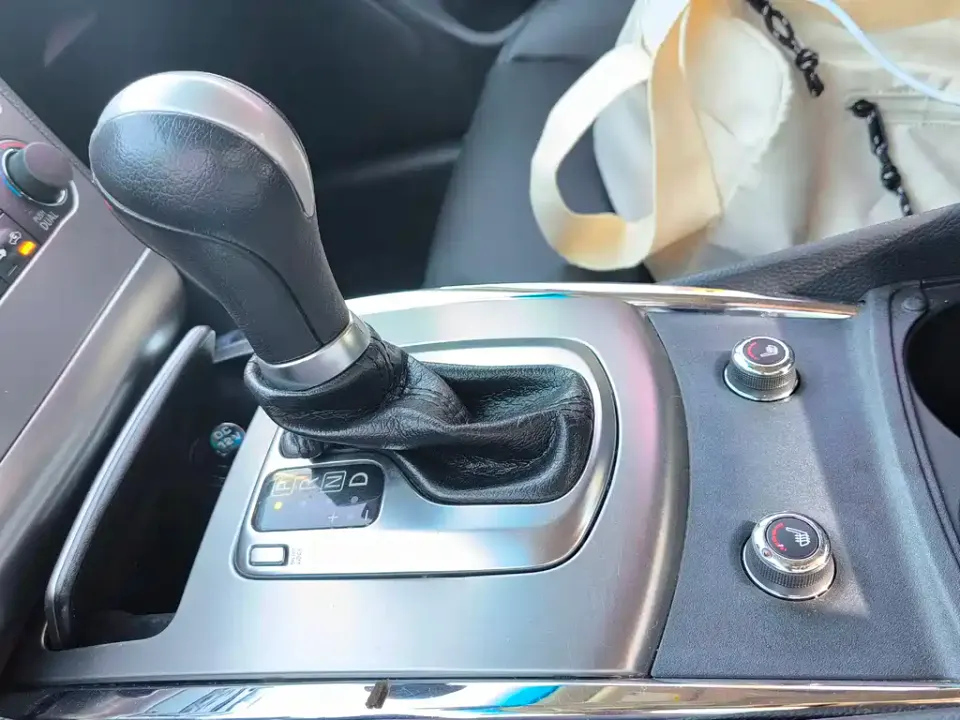 Infiniti G