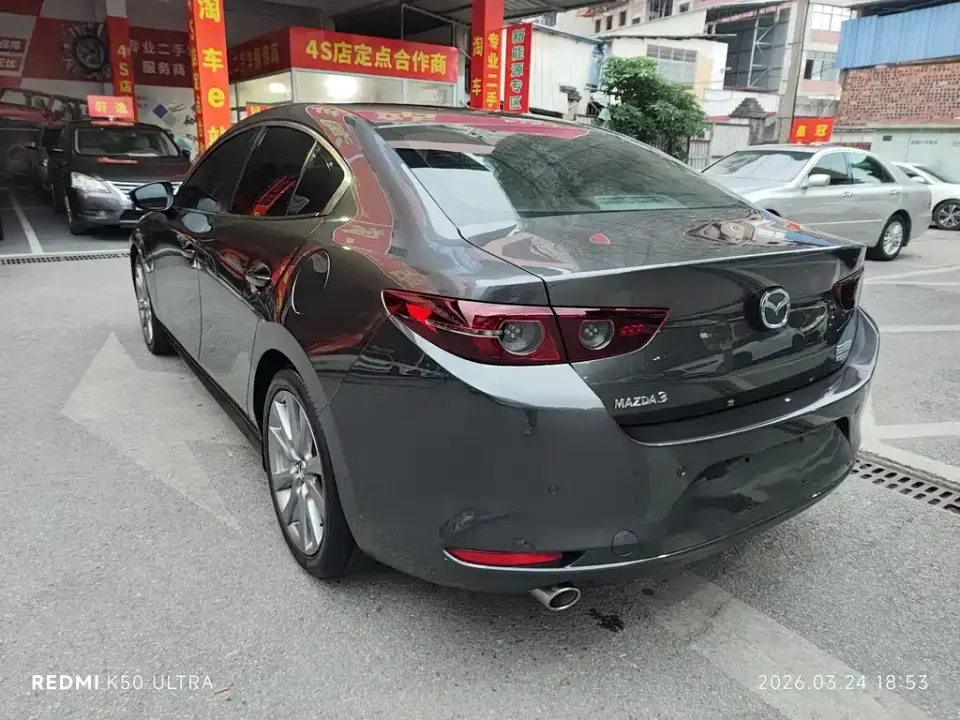 Mazda 3 Axela