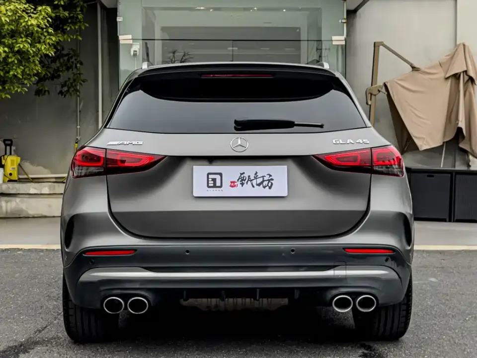 Mercedes-Benz GLA AMG
