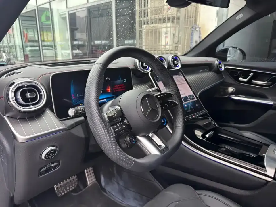 Mercedes-Benz GLC AMG