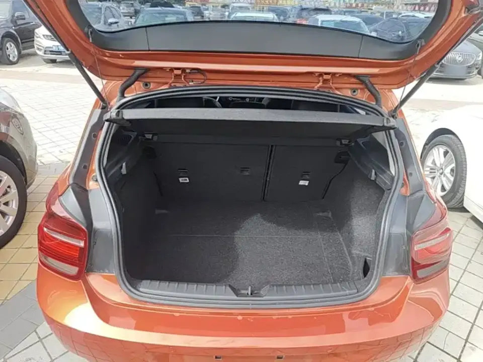 BMW 1 Series (Import)