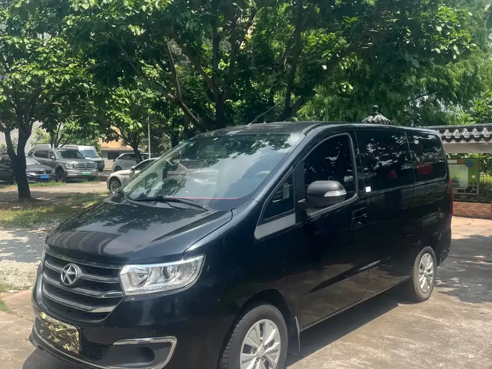 JAC Refine Refine M3