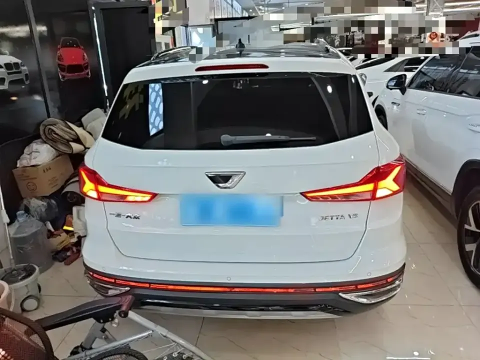 Jetta VS7