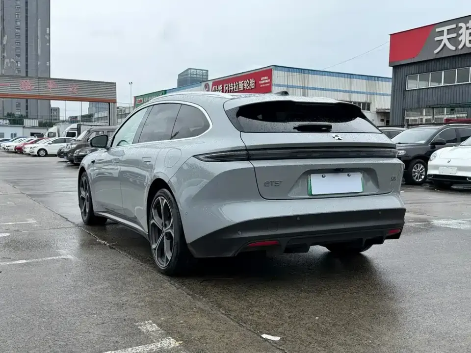 Nio ET5T