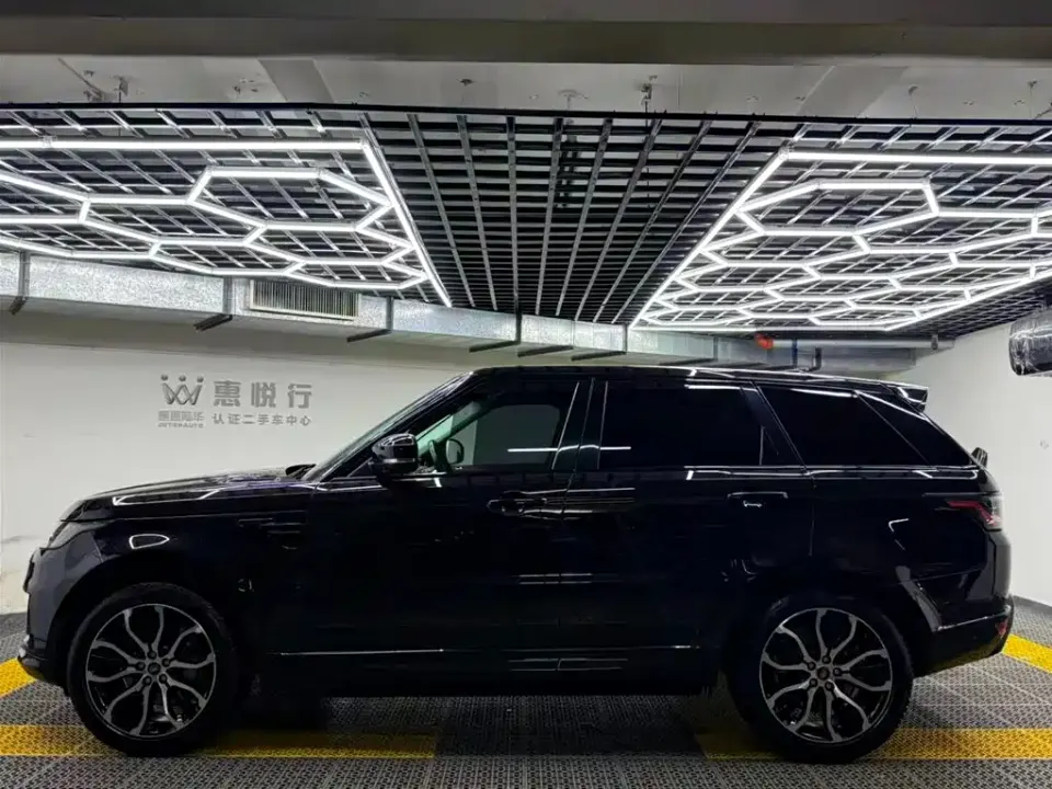 Land Rover Sport