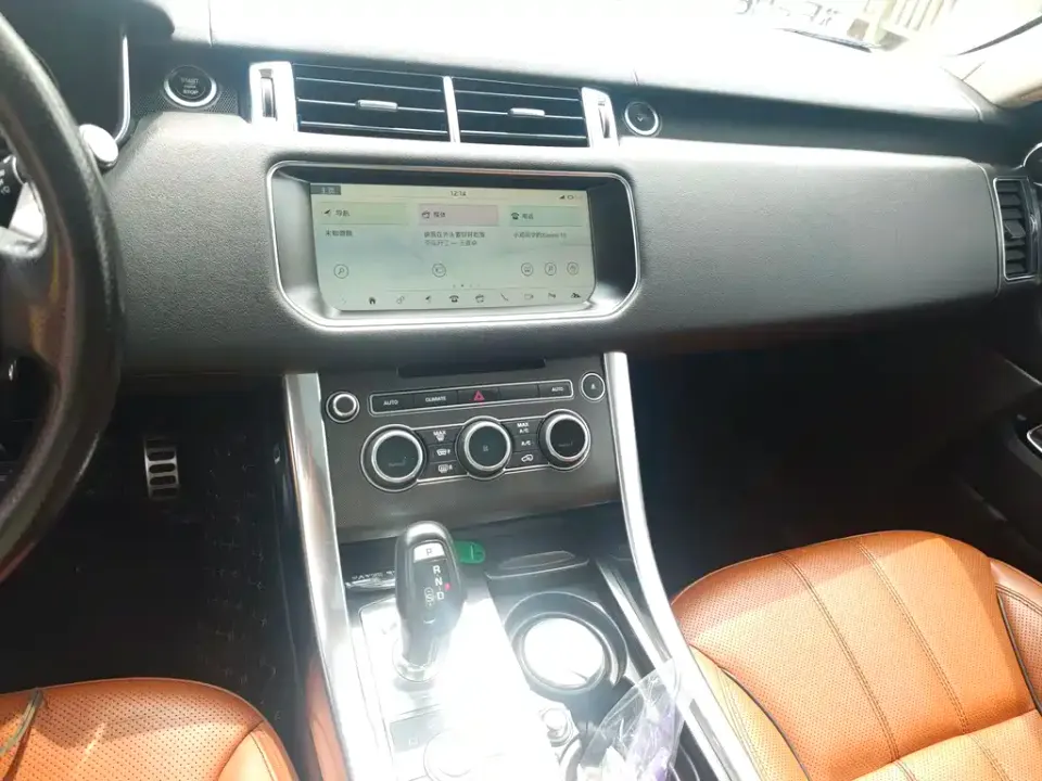 Land Rover Sport