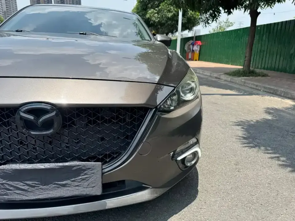 Mazda 3 Axela