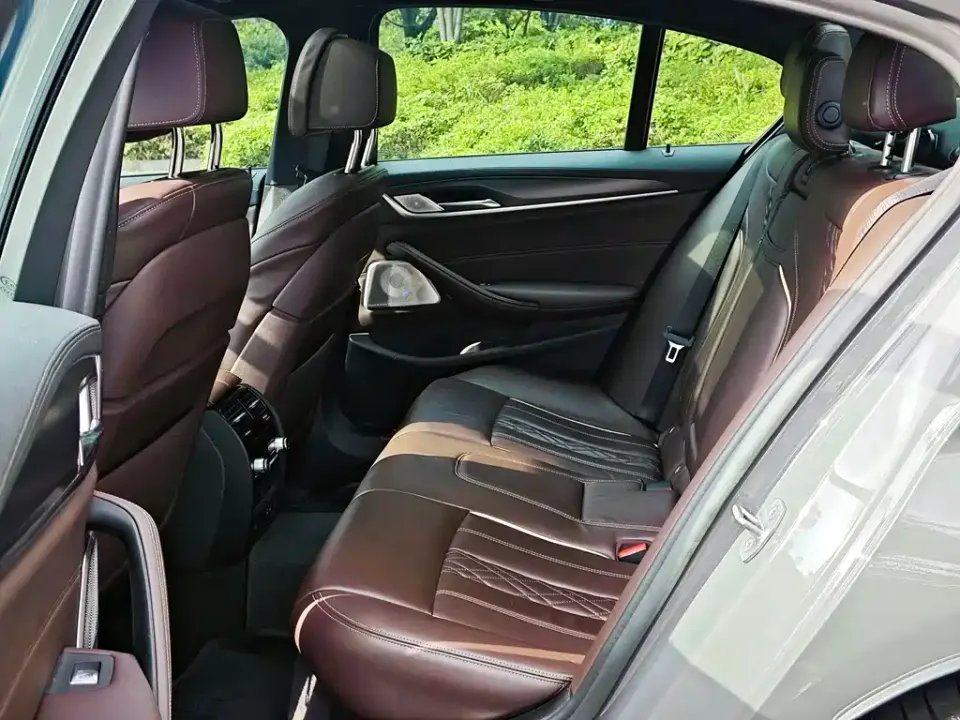 BMW 5 Series (Import)