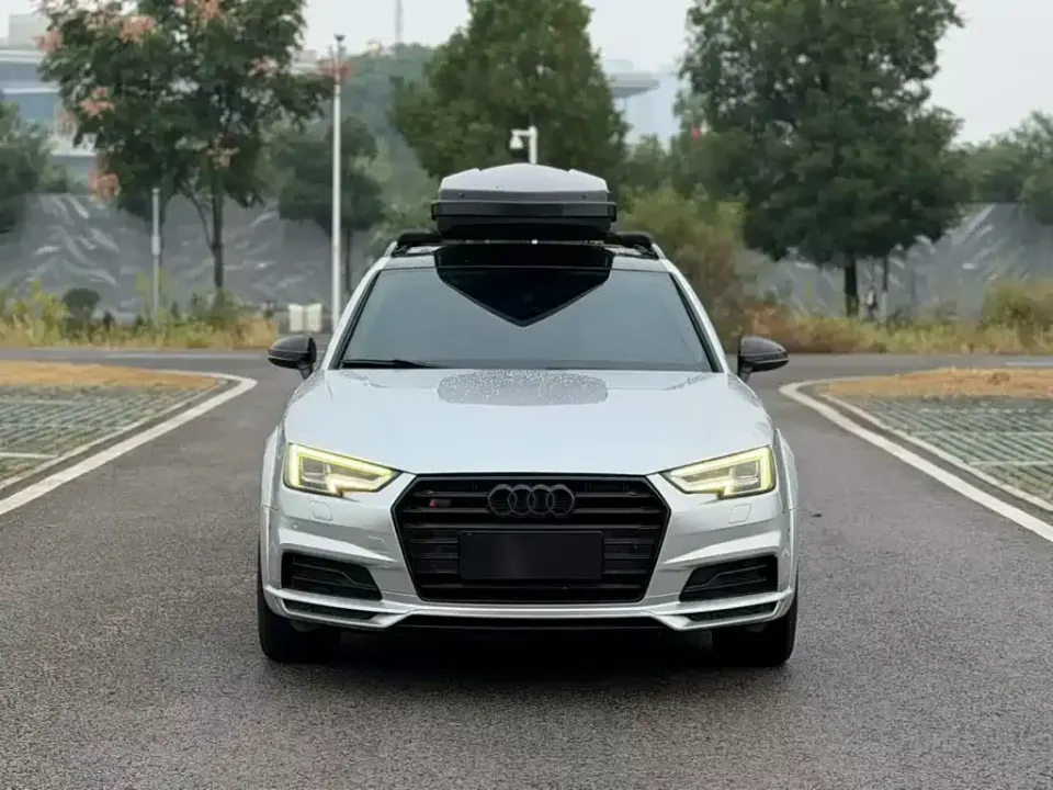 Audi A4 (Import)
