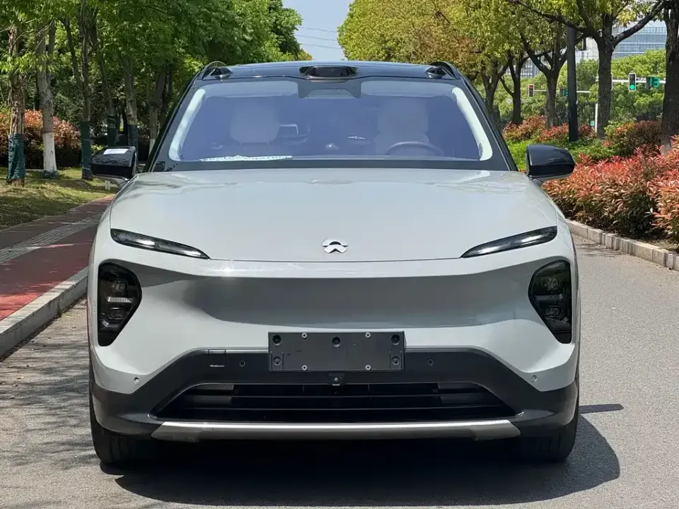Nio ES7