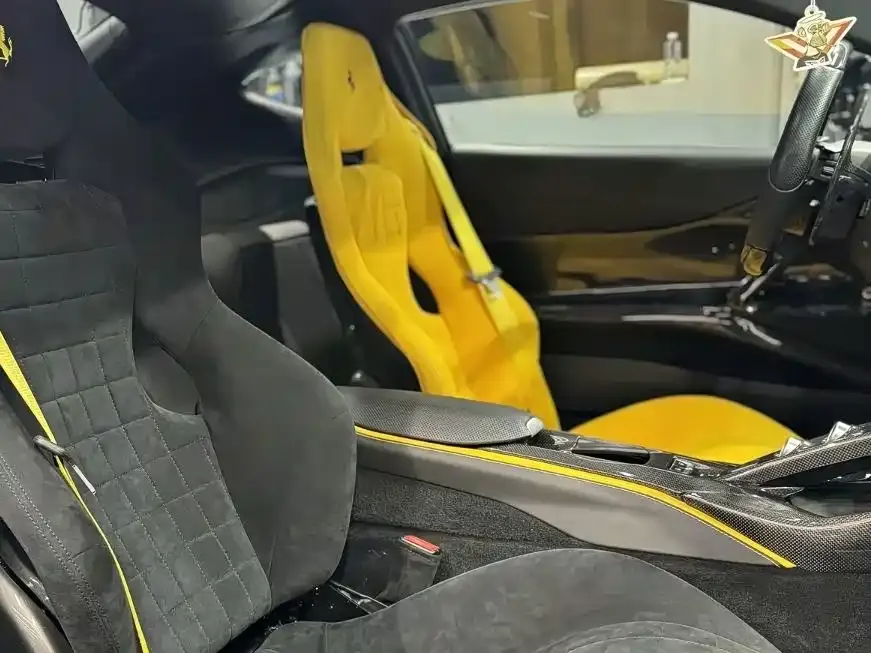 Ferrari 812