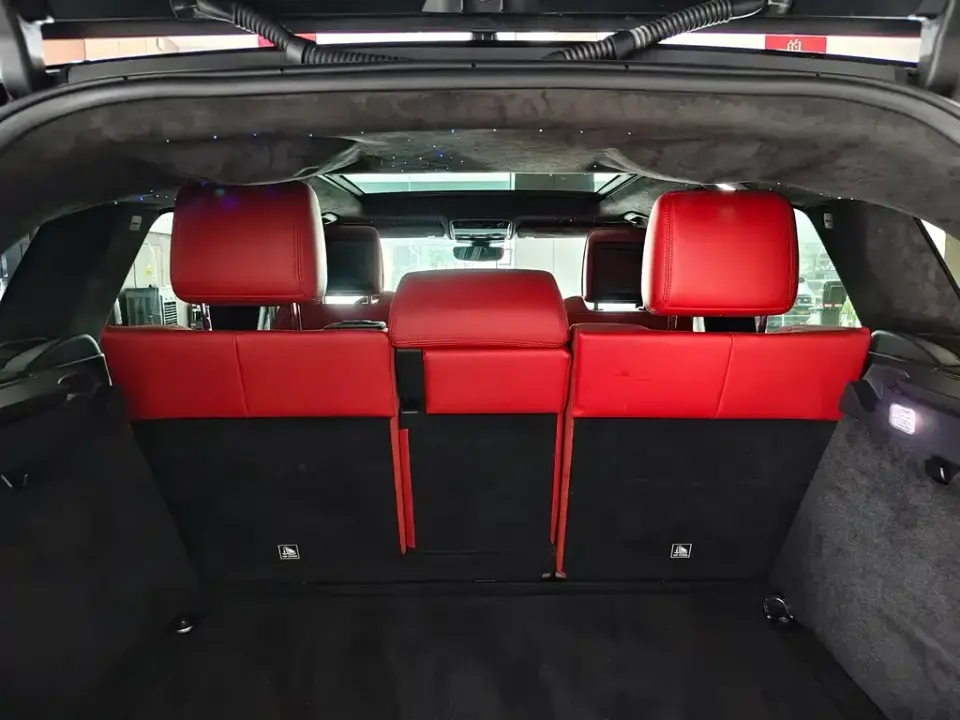 Land Rover Sport