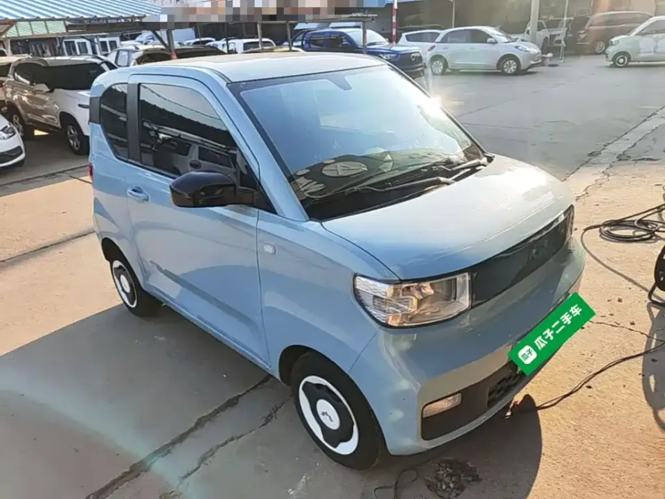Wuling MINIEV