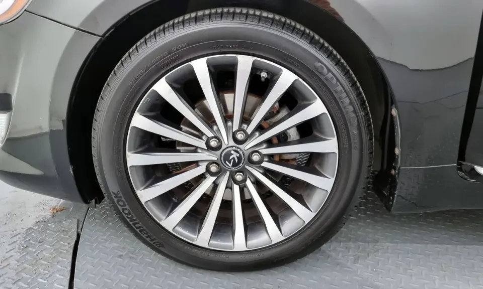 Kia K7