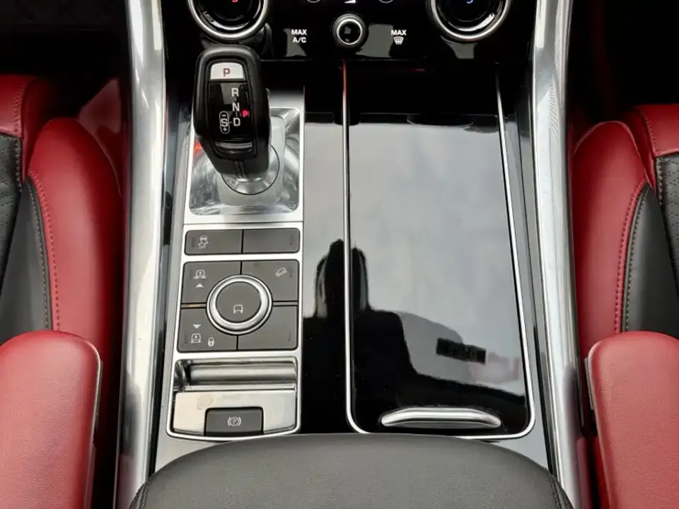 Land Rover Sport