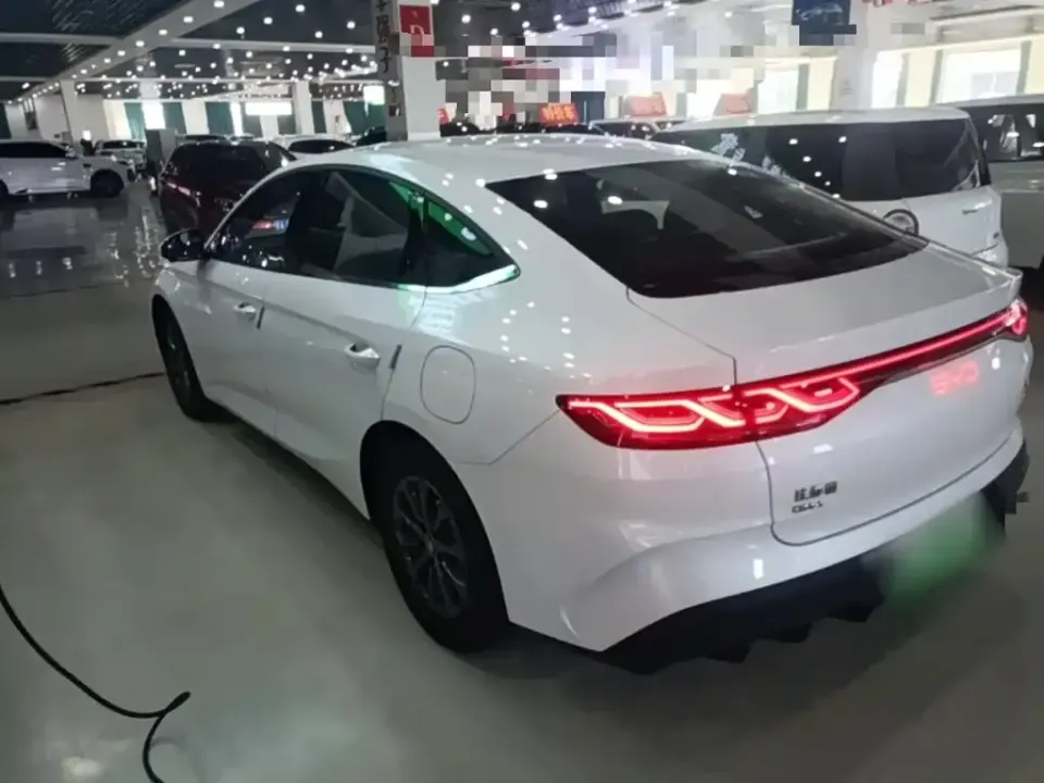 BYD Qin L