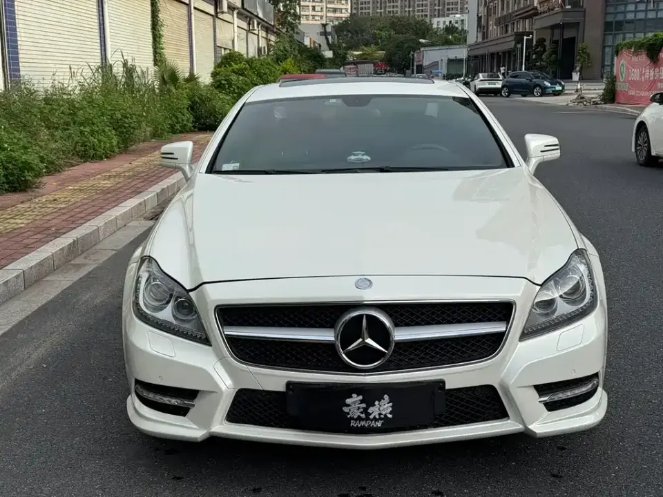 Mercedes-Benz CLS