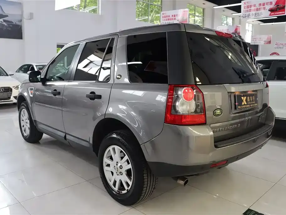 Land Rover Freelander 2
