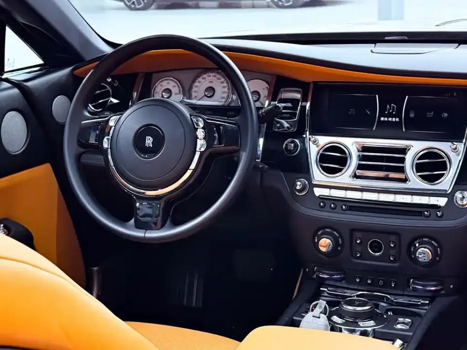 Rolls-Royce Dawn