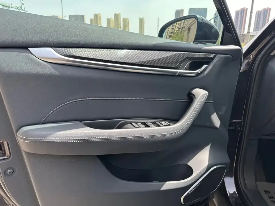 Zhonghua V7