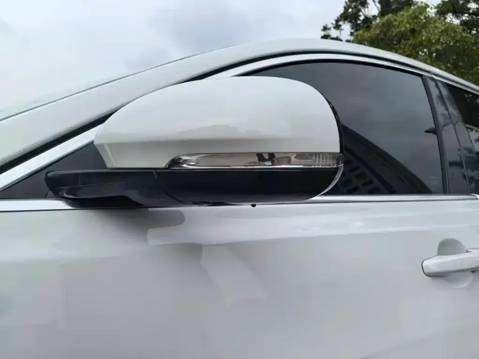 Jaguar XFL